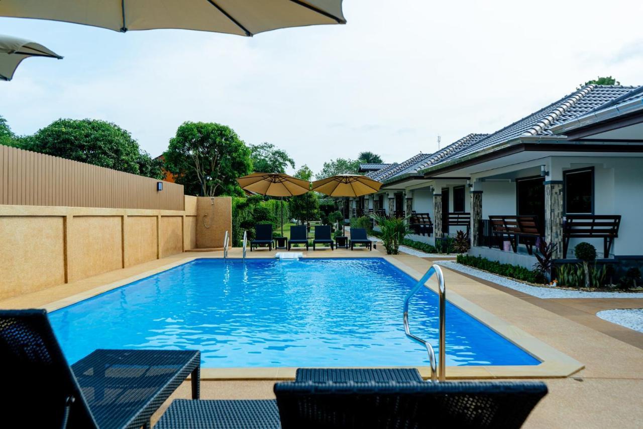 Thai Smile Resort 라용 외부 사진